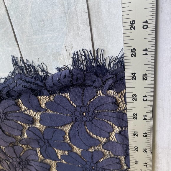 SUGAR + LIPS SKIRT‎ SIZE SMALL - Picture 3 of 6